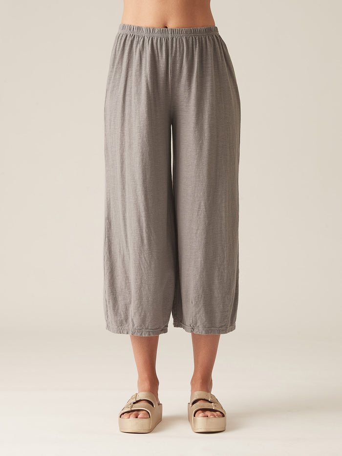 COTTON/LINEN CROP PANT W/DARTS-COBBLESTONE-CUT LOOSE