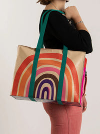 RAINBOW SHOULDER TOTE- BLUE Q