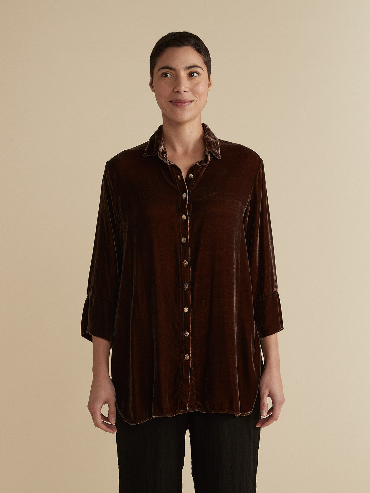 VELVET EASY BUTTONDOWN SHIRT-SADDLE-CUT LOOSE