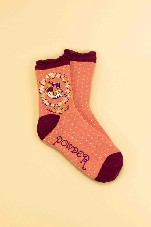 A-Z ALPHABET MONOGRAM LETTER ANKLE SOCKS-POWDER