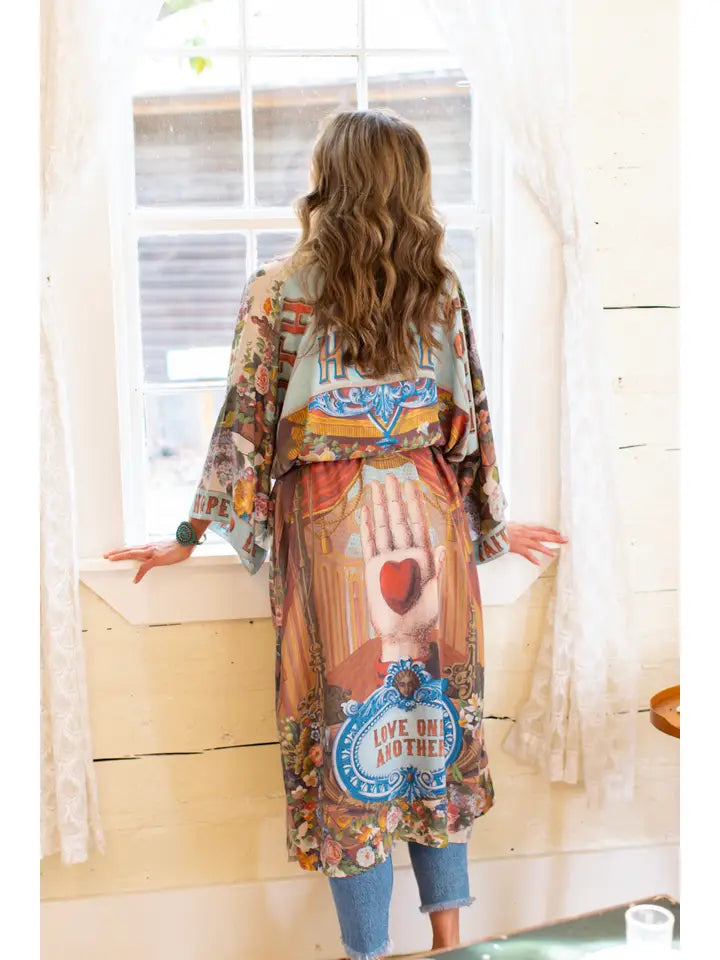 LOVE LANGUAGE OPERA KIMONO-MARKET OF STARS