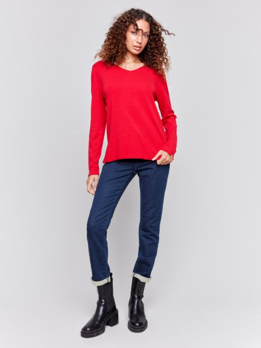 BASIC V-NECK SWEATER-CRANBERRY-CHARLIE B