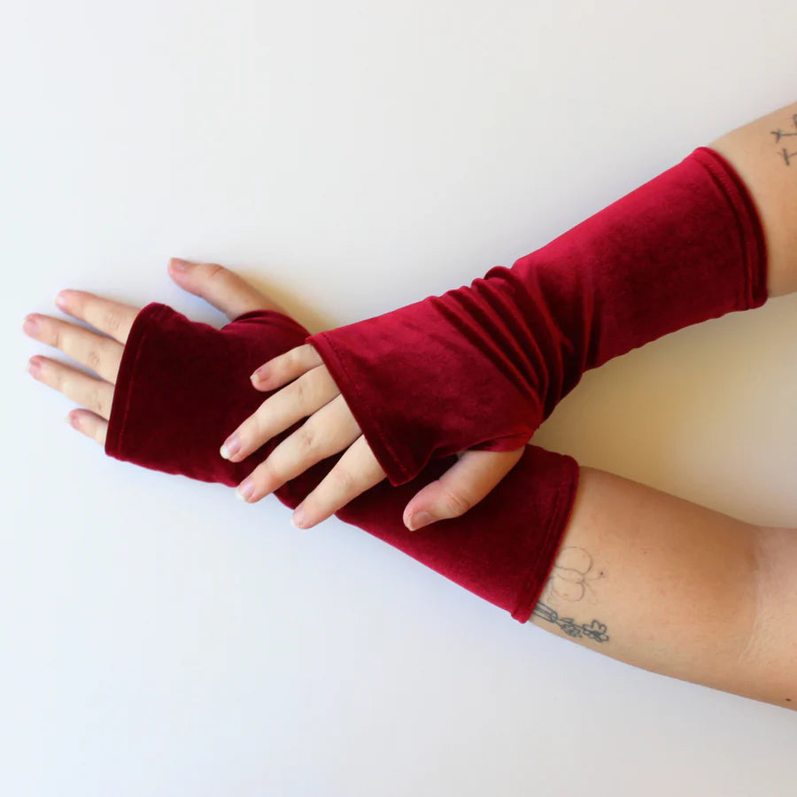 STRETCH VELVET FINGERLESS GLOVES-DANA HERBERT ACCESSORIES