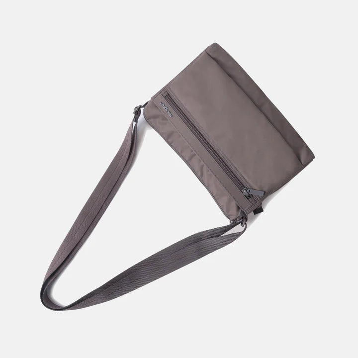 EYE MEDIUM CROSSBODY BAG-HEDGREN