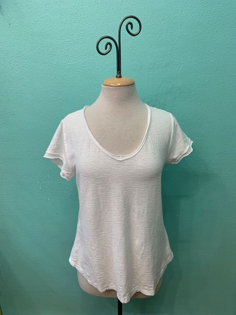 RAW EDGE V-NECK TEE-WHITE-CUT LOOSE