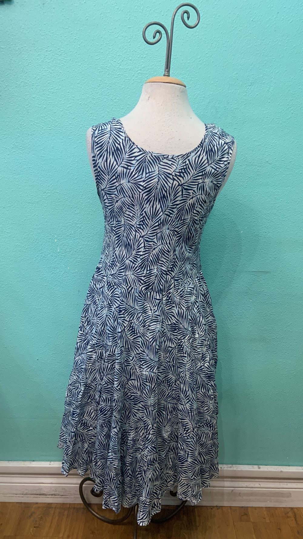 JOY DRESS BLUE/WHITE FERN-DRESS ADDICT