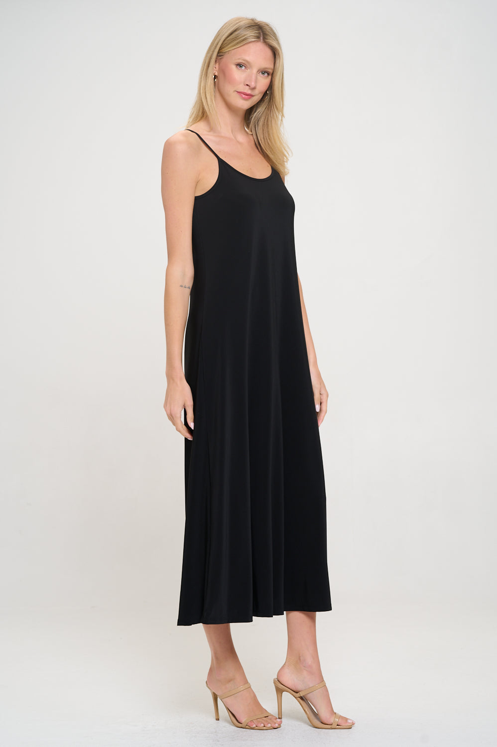 SPAGHETTI STRAP MAXI V-NECK DRESS-BLACK-LAST TANGO