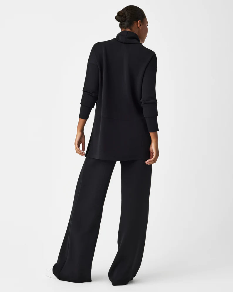 AIR ESSENTIALS TURTLENECK TUNIC-VERY BLACK-SPANX