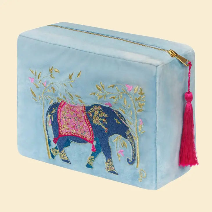 ELEPHANT IN CORNFLOWER VELVET WASHBAG-POWDER