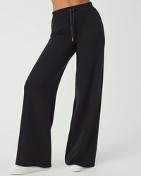 AIR ESSENTIALS WIDE LEG PANT-VERY BLACK-SPANX