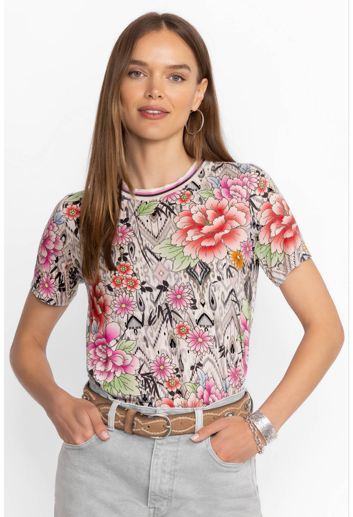 THE JANIE FAV SHORT SLEEVE CREW NECK TEE-AZZIE FLOWER NEO-JOHNNY WAS