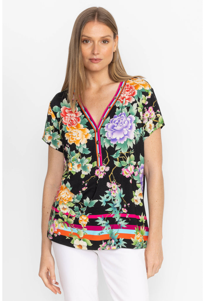 LE JARDIN JANIE FAV BUTTON NECK TEE-JOHNNY WAS