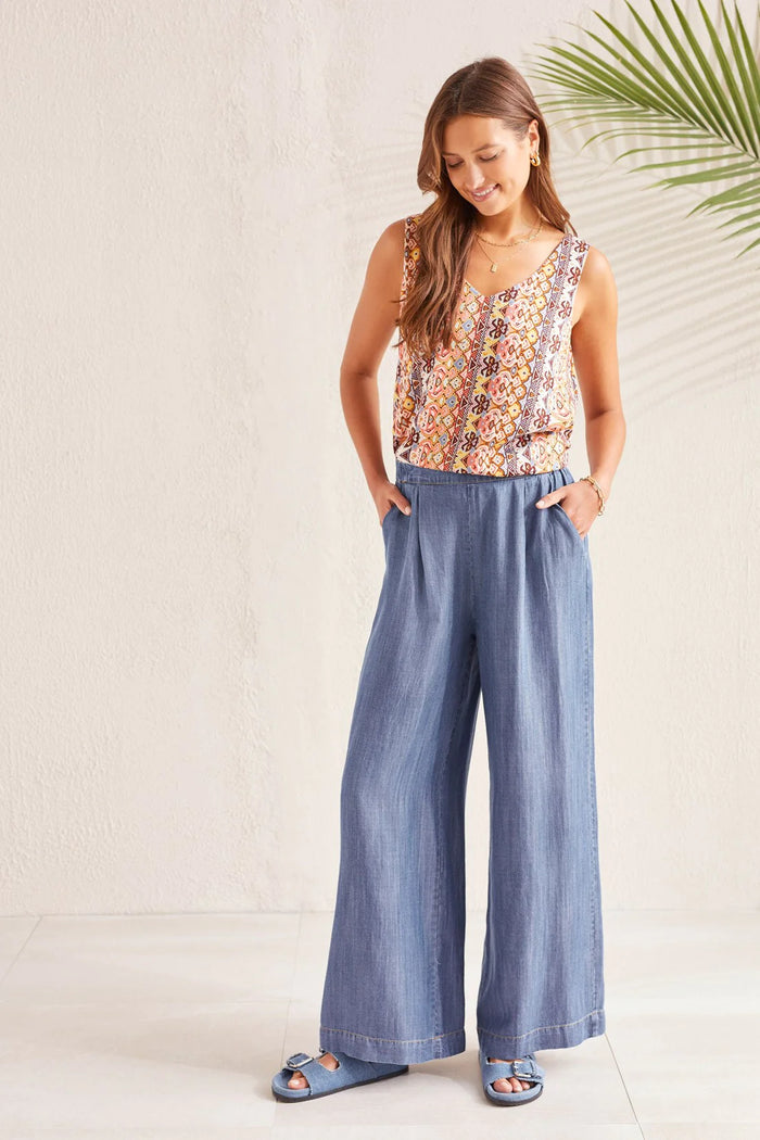 FLOWY PULL ON WIDE LEG PANT/POCKETS-DK. CHAMBRAY-TRIBAL