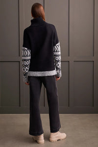 TURTLENECK INTARSIA SWEATER-TRIBAL