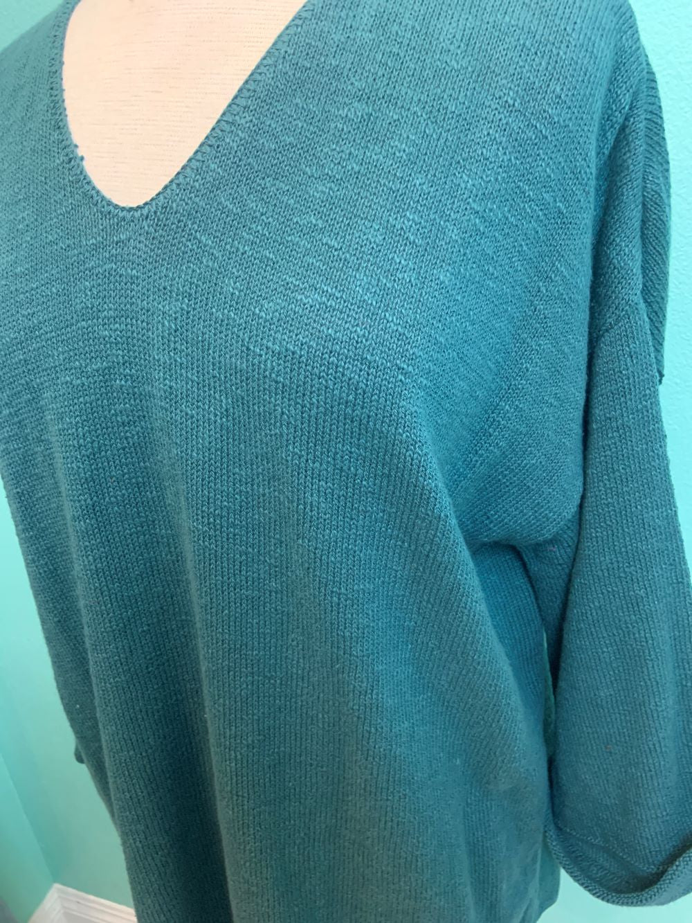 FAVORITE SWEATER V-NECK SLUB 100% COTTON - AVALIN